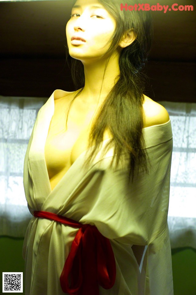 Manami Hashimoto - Erect Voluptuous Blo